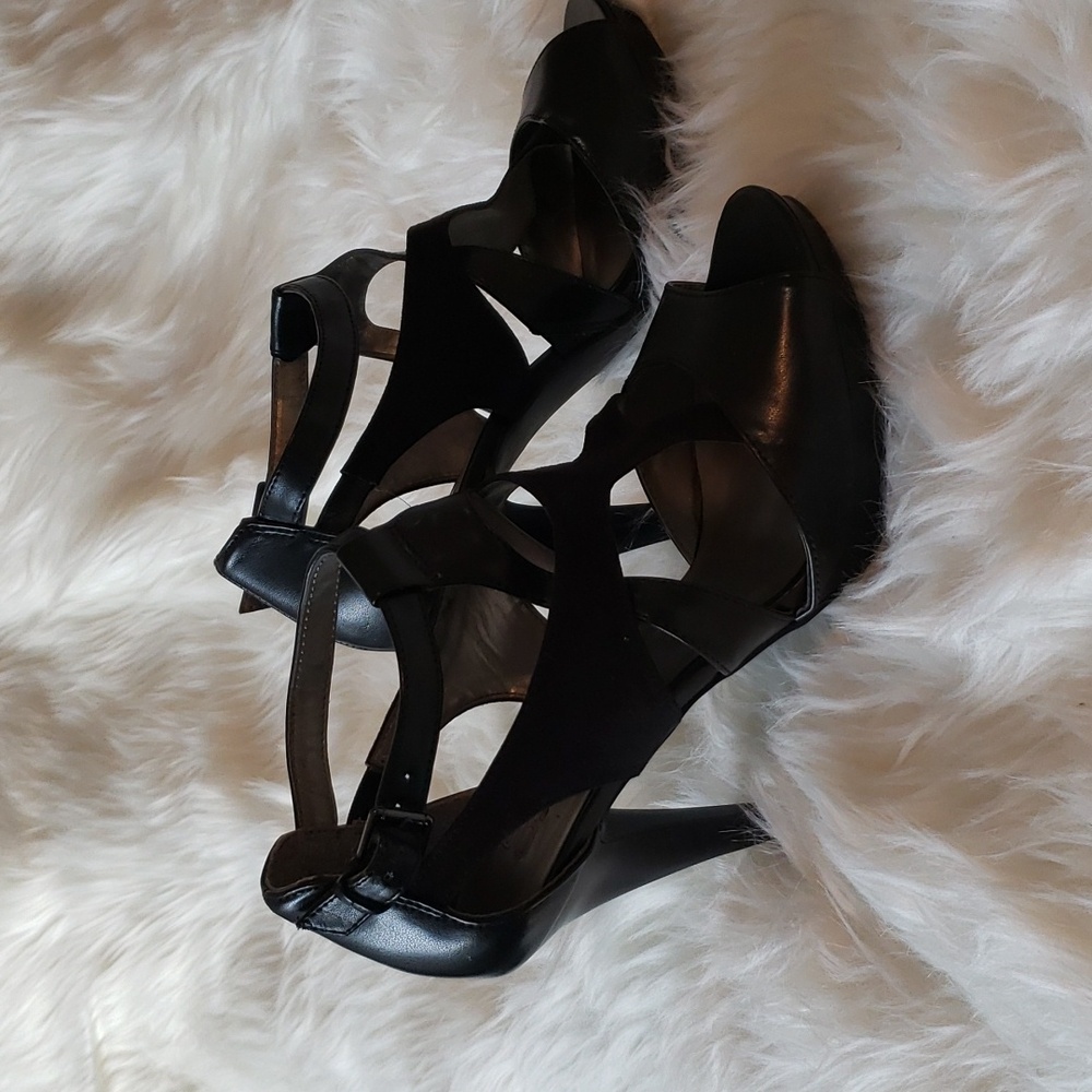 9&Co. Heels